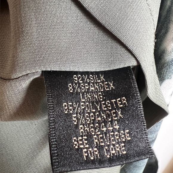 Nicole Miller Assymetrical Flowy Marble Print Dress - Picture 9 of 9